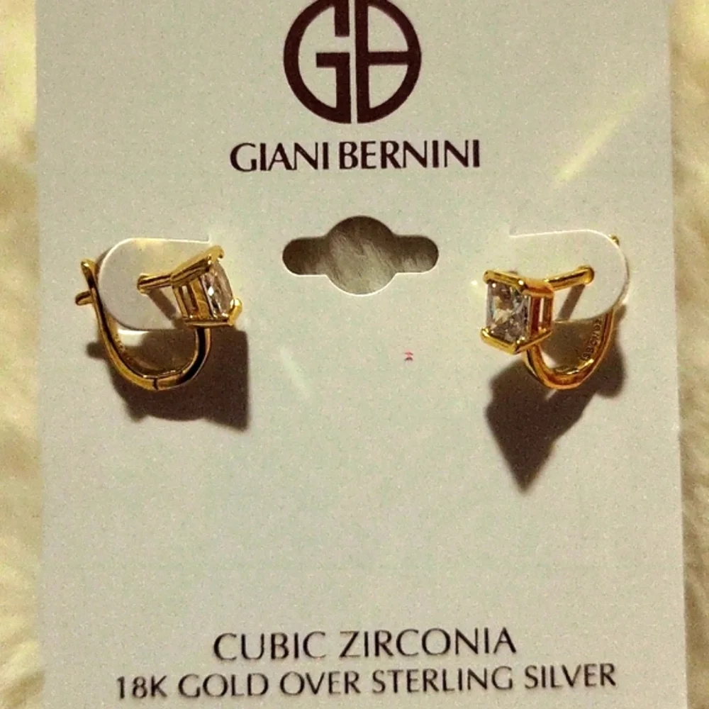 18K Gold over Sterling Silver - Picture 1 of 4